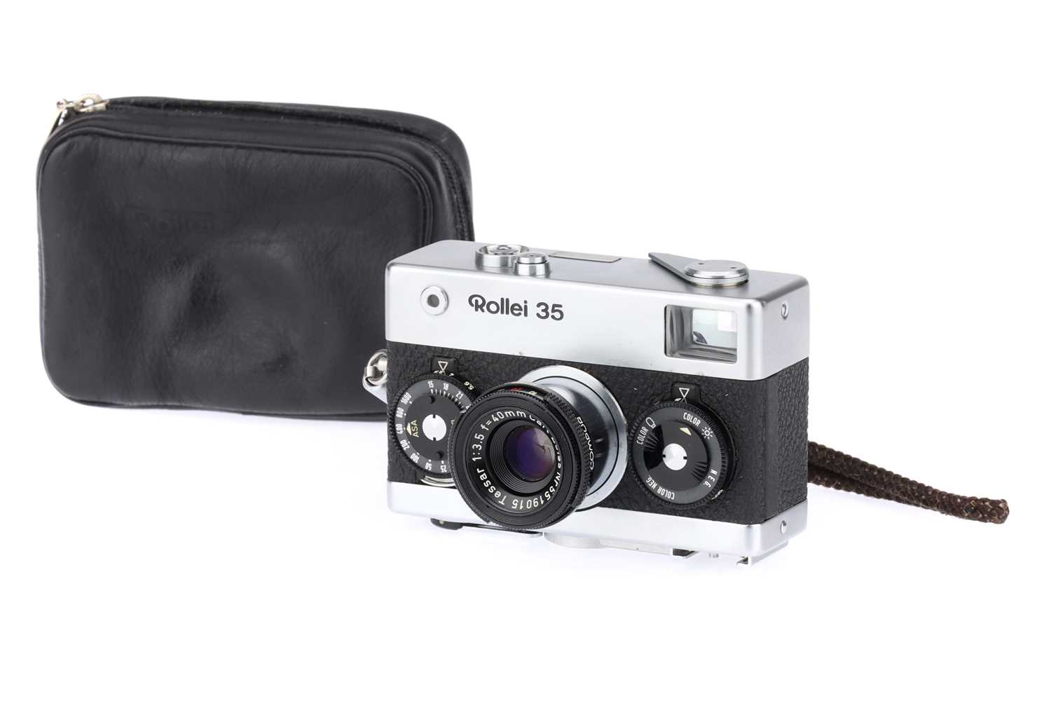 Lot 227 - A Rollei 35 Compact Film Camera