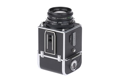 Lot 190 - A Hasselblad 500CM Medium Format Camera