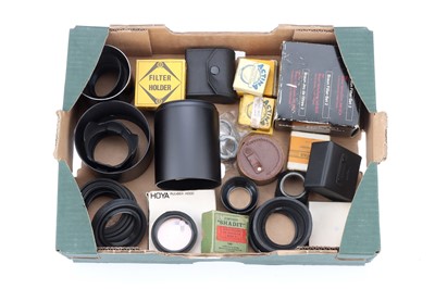 Lot 610 - A Selection of Camera Accessories