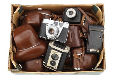 Lot 456 - A Mixed Selection of Cameras