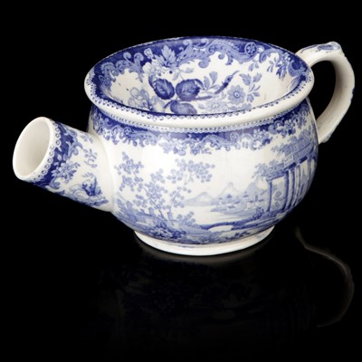Lot 79 - A Blue & White Transfer Printed Spitoon