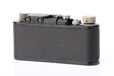 Lot 29 - A Leica II Black Paint Rangefinder Camera Outfit