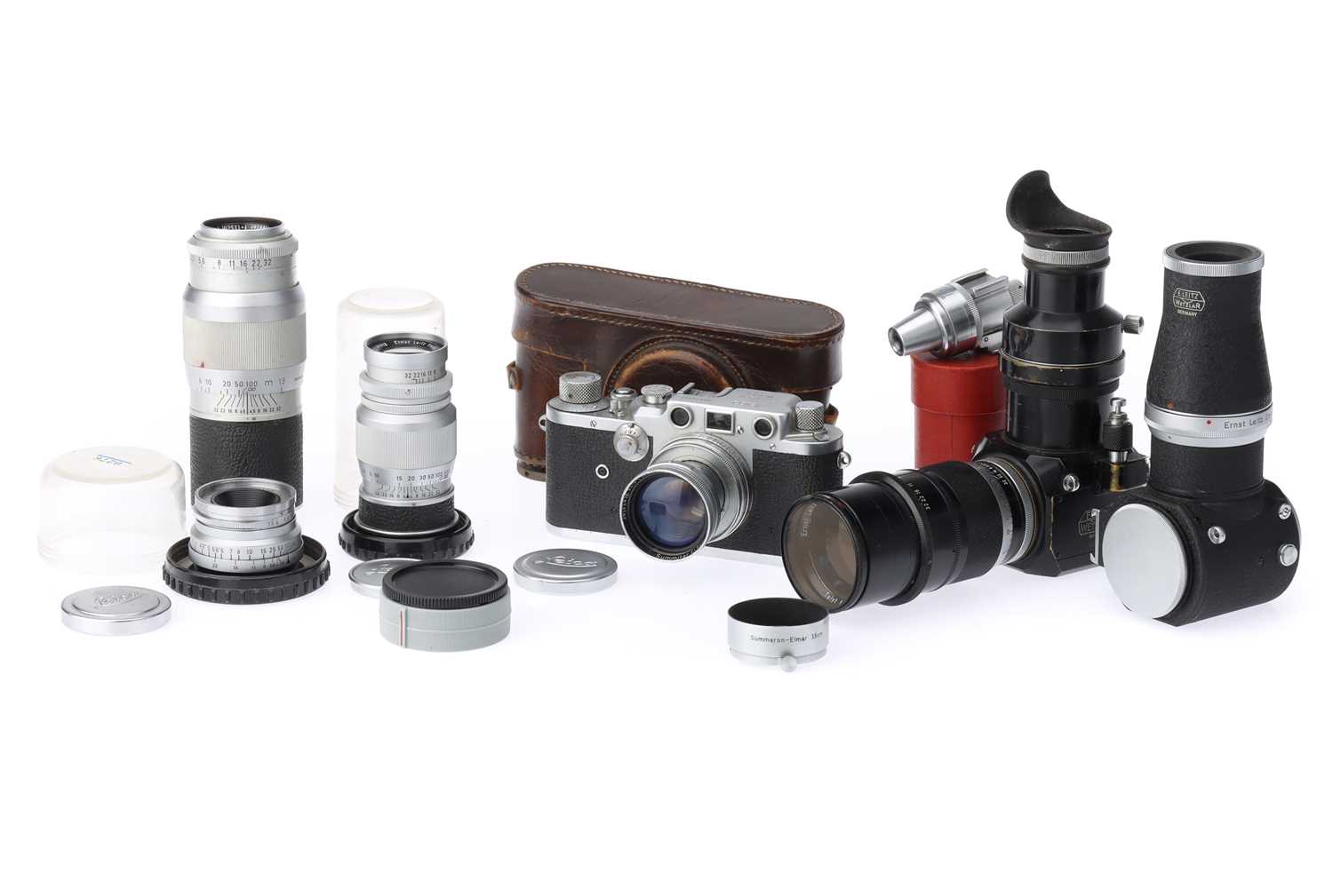 Lot 31 - A Leica IIIc Rangefinder Camera Outfit