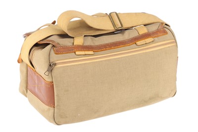 Lot 604 - A Billingham Camera Bag