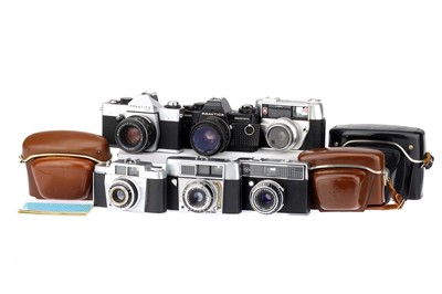 Lot 468 - A Selection of Six German Cameras