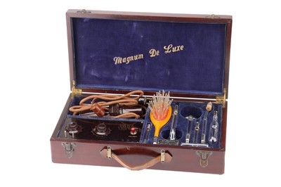 Lot 183 - A Good 'Magnum De Luxe' Violet Wand Outfit