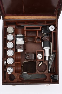 Lot 637 - A Leitz Wetzlar Outfit Case with Screw Mount Accessories