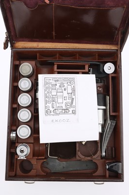 Lot 637 - A Leitz Wetzlar Outfit Case with Screw Mount Accessories