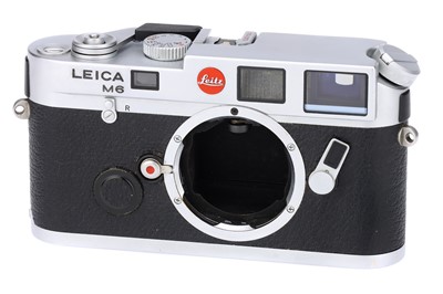 Lot 6 - A Leica M6 Rangefinder Body