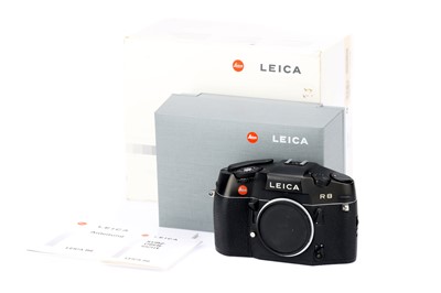 Lot 63 - A Leica R8 SLR Camera Body