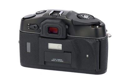 Lot 63 - A Leica R8 SLR Camera Body