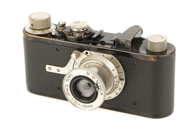 Lot 123 - A Leica I Model A Camera