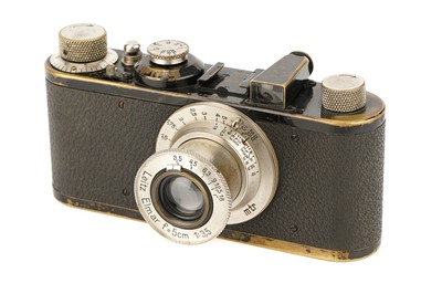Lot 127 - A Leica I Model C Camera