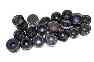 Lot 200 - A Selection of Various Lenses for 35mm SLR Cameras