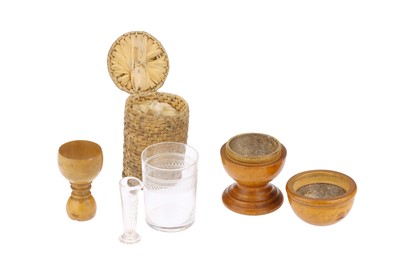 Lot 36 - Antique Apothecary Items