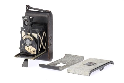 Lot 422 - A Newman & Guardia Baby "Sibyl" Roll Film Folding Camera