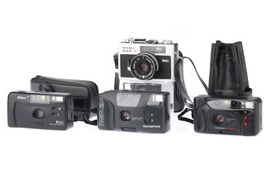 Lot 163 - A Mixed Selection of 35mm Compact Cameras