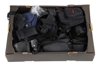 Lot 564 - A Good Selection of Camera & Lens Cases