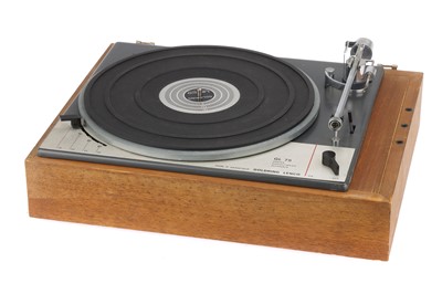 Lot 462 - A Goldring Lenco GL75 Record Turn Table