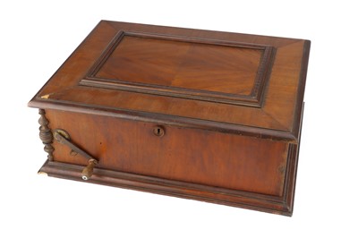 Lot 908 - A Kalliope Music Box