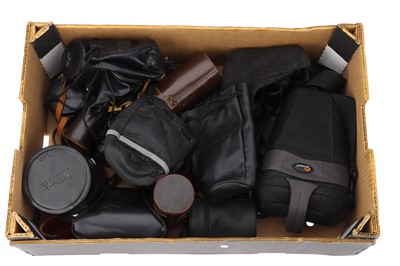 Lot 585 - A Selection of Camera Cases