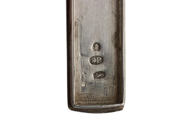 Lot 160 - Dental Antiques,A Silver Toothbrush Set