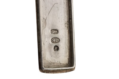 Lot 160 - Dental Antiques,A Silver Toothbrush Set