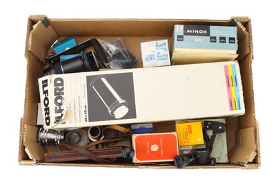 Lot 575 - A Selection of Camera Accessories