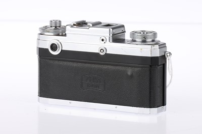 Lot 112 - A Zeiss Ikon Contax IIIa Rangefinder Camera