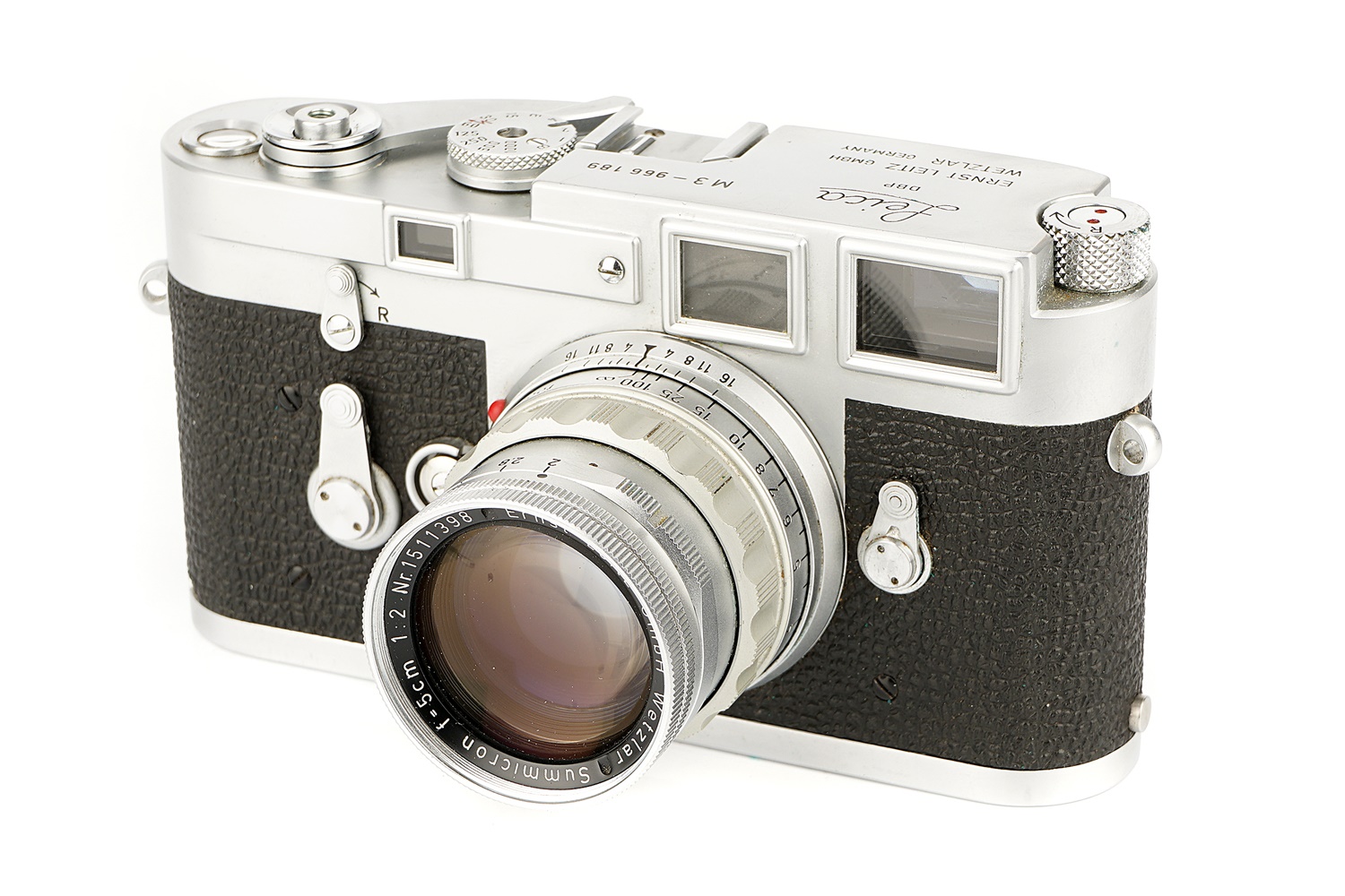 Lot 162 A Leica M3 Rangefinder Camera,