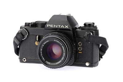 Lot 323 - A Pentax LX 35mm SLR Camera