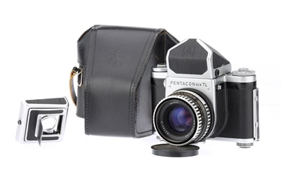 Lot 356 - A Pentacon Sis Medium Format SLR Camera