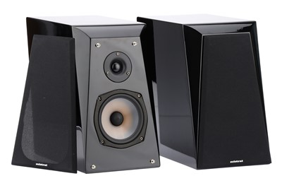 Lot 918 - Mistral Bow-III Bookshelf speakers, & Stands