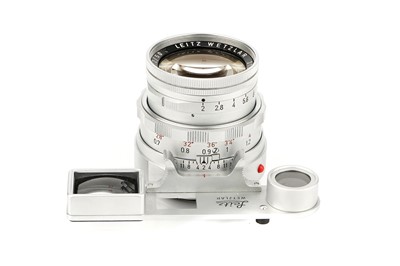 Lot 178 - A Leitz Summicron f/2 50mm Lens