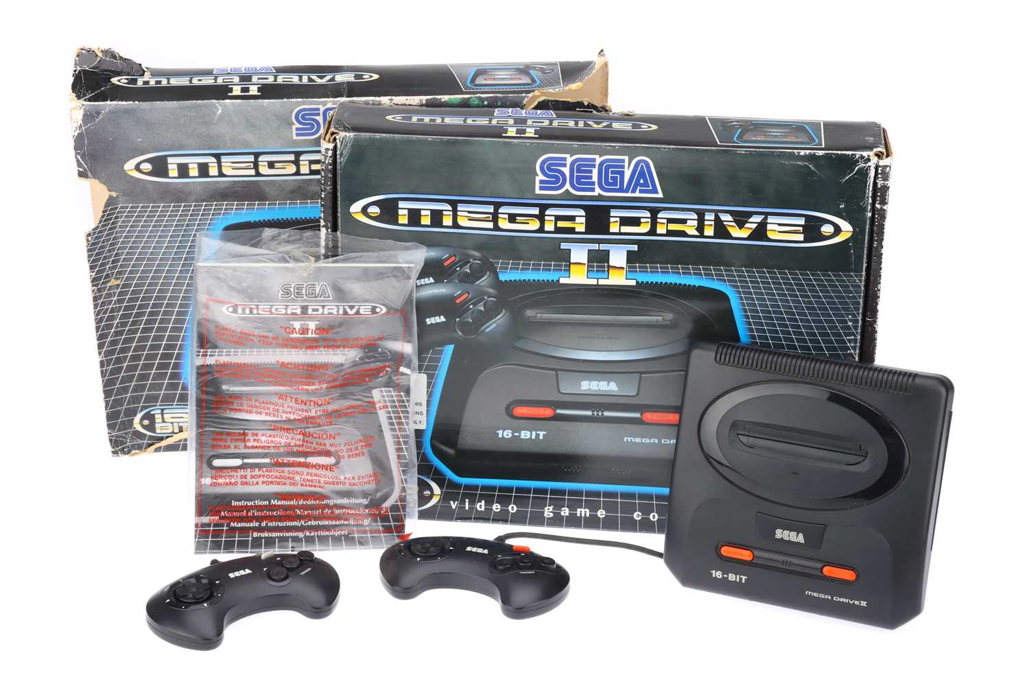 SEGA Megadrive II Kit notices Console EUR Excellent état SEGA Megadrive II Kit notices Console EUR Excellent état