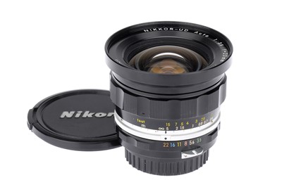 Lot 137 - A Nikon Nikkor-UD f/3.5 20mm Lens