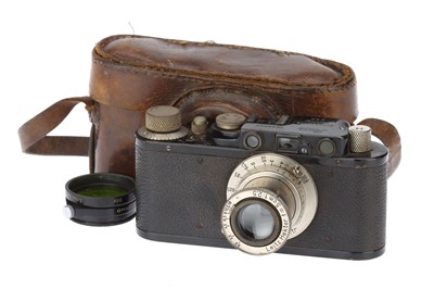 Lot 12 - A Leica II Rangefinder Camera