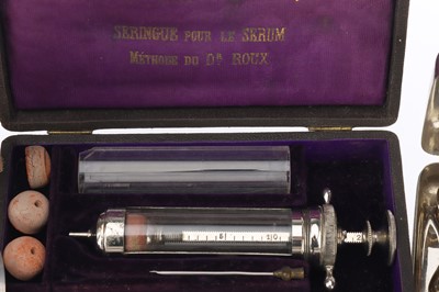 Lot 252 - Medical, Hypodermic Syringes - Emergency and Anti-Venom