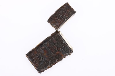 Lot 271 - A Chinese Tortoiseshell Lancet case, with a German Spring Lancet