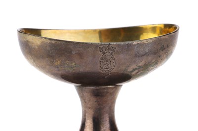 Lot 152 - A Royal Crested Silver Eye Bath 