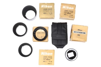 Lot 600 - A Selection of Nikon Lens Accessories