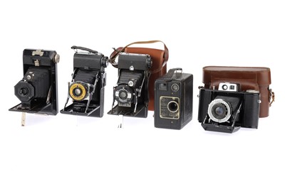 Lot 493 - A Selection of Folding Roll Film Cameras