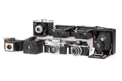 Lot 789 - A Mixed Selection of Cameras