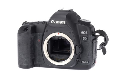 Lot 513 - A Canon EOS 5D Mark II DSLR Body