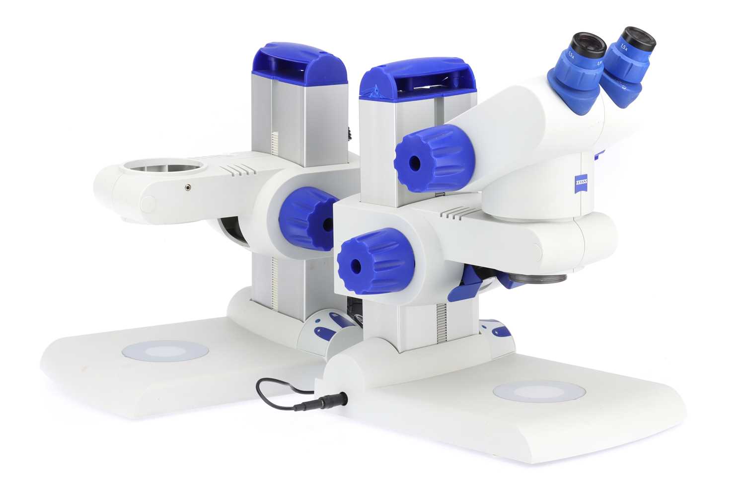 Lot 165 - A Zeiss Stemi DV4 AmScope Binocular Zoom Microscope