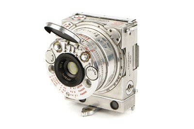 Lot 252 - A LeCoultre & Cie Compass Camera