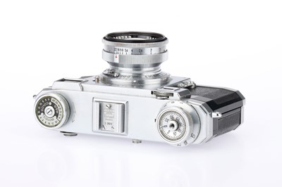 Lot 598 - A Zeiss Ikon Contax IIa Rangefinder 35mm Camera