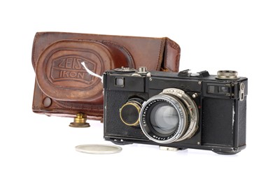 Lot 592 - A Zeiss Ikon Contax I (e) Rangefinder 35mm Camera