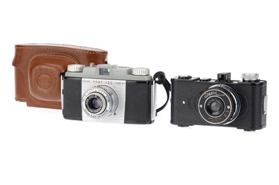 Lot 821 - Two U.S.A. Viewfinder Cameras