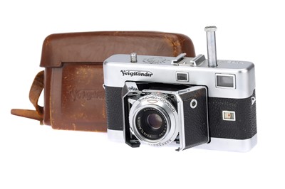 Lot 629 - A Voigtlander Vitessa 35mm Rangefinder Camera